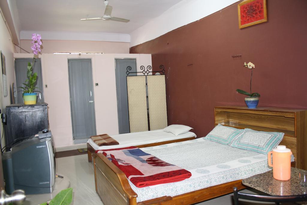 Minerva Residency Hotel Bangalore Exterior photo