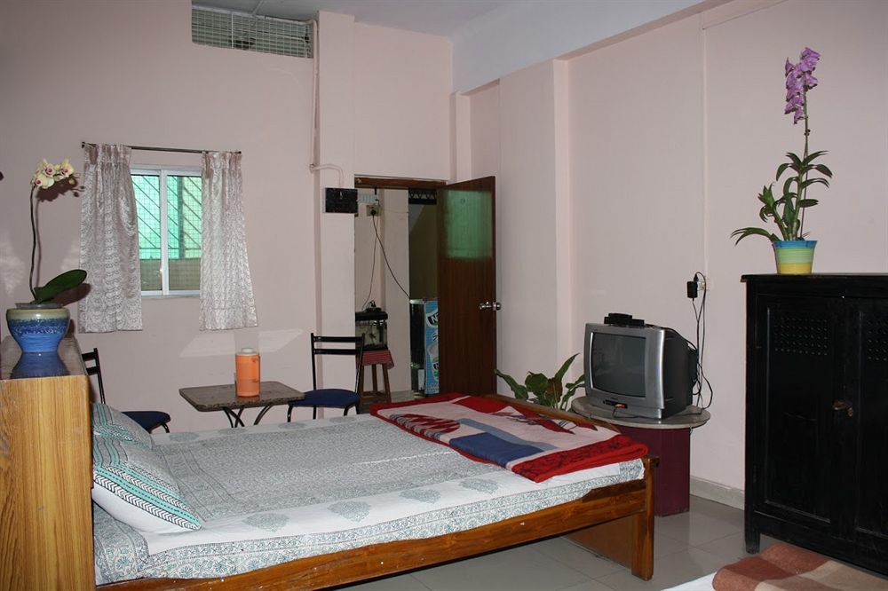 Minerva Residency Hotel Bangalore Exterior photo